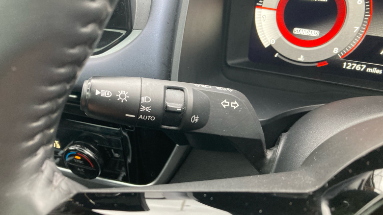 Nissan Qashqai 1.3 DiG-T MH Tekna 5dr Petrol Hatchback